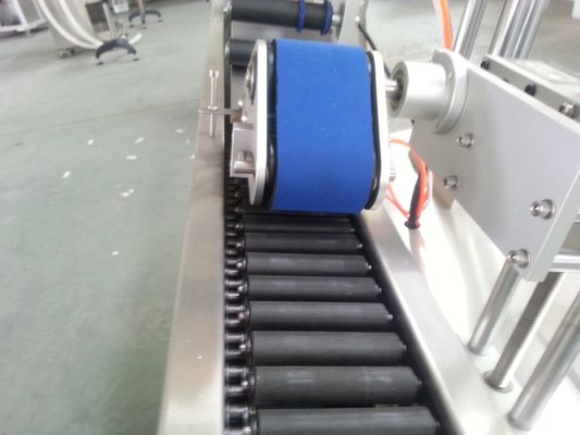 Kolay ve Konforlu Etiketleme için Otomatik Yatay Mum Tüpüler Etiketleme Makinesi