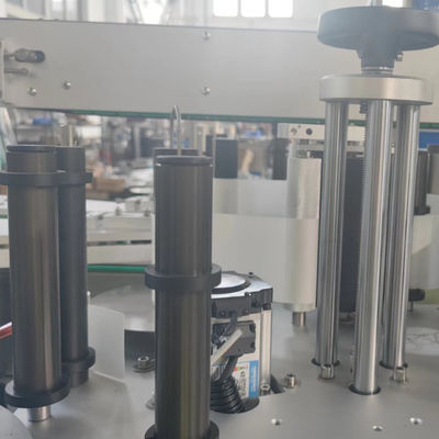 Sıvı / Sos / Yağ / Pastası Satışı için Otomatik Paslanmaz Çelik 304/316 Çift Yan Etiketleme Makinesi